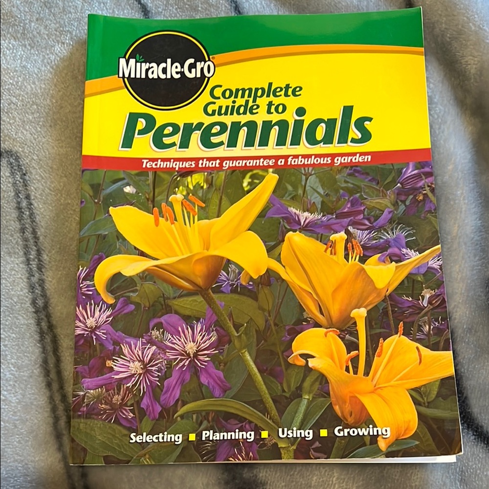 Miracle Complete Guide to Perennials - Yellow and Purple